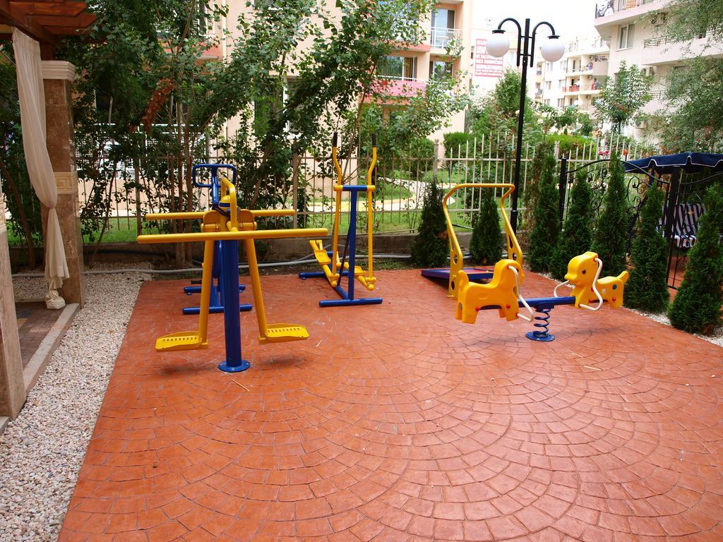 Apart Sweet Homes 5 - Apartments For Guests 써니비치 외부 사진