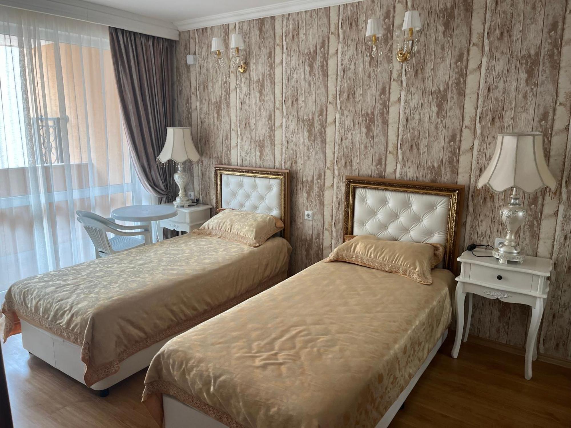 Apart Sweet Homes 5 - Apartments For Guests 써니비치 외부 사진